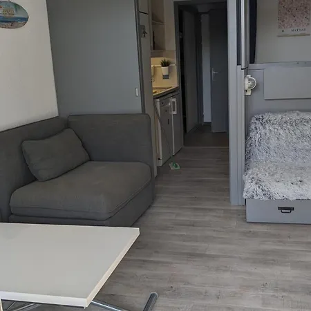Port De 4 Personnes Avec Terrasse Apartamento *