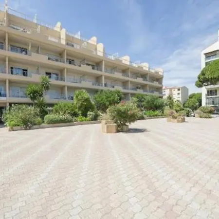 Apartment Port De 4 Personnes Avec Terrasse *